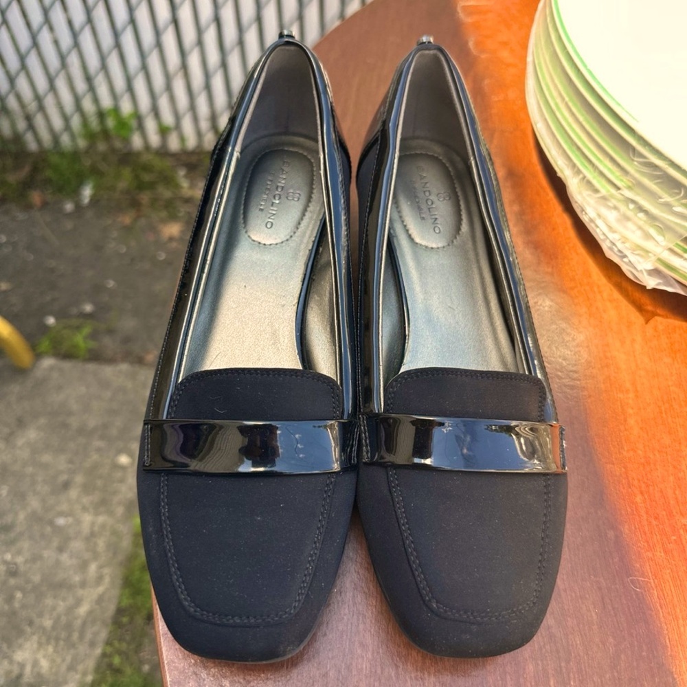 SOLD No Longer Available Bandolino wedge sandals black size 6